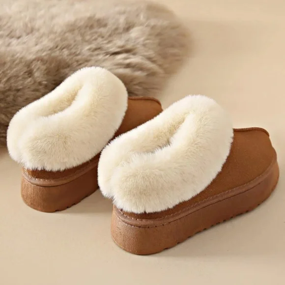 Fluffy Snow slip on Boots - Picture 2 of 7